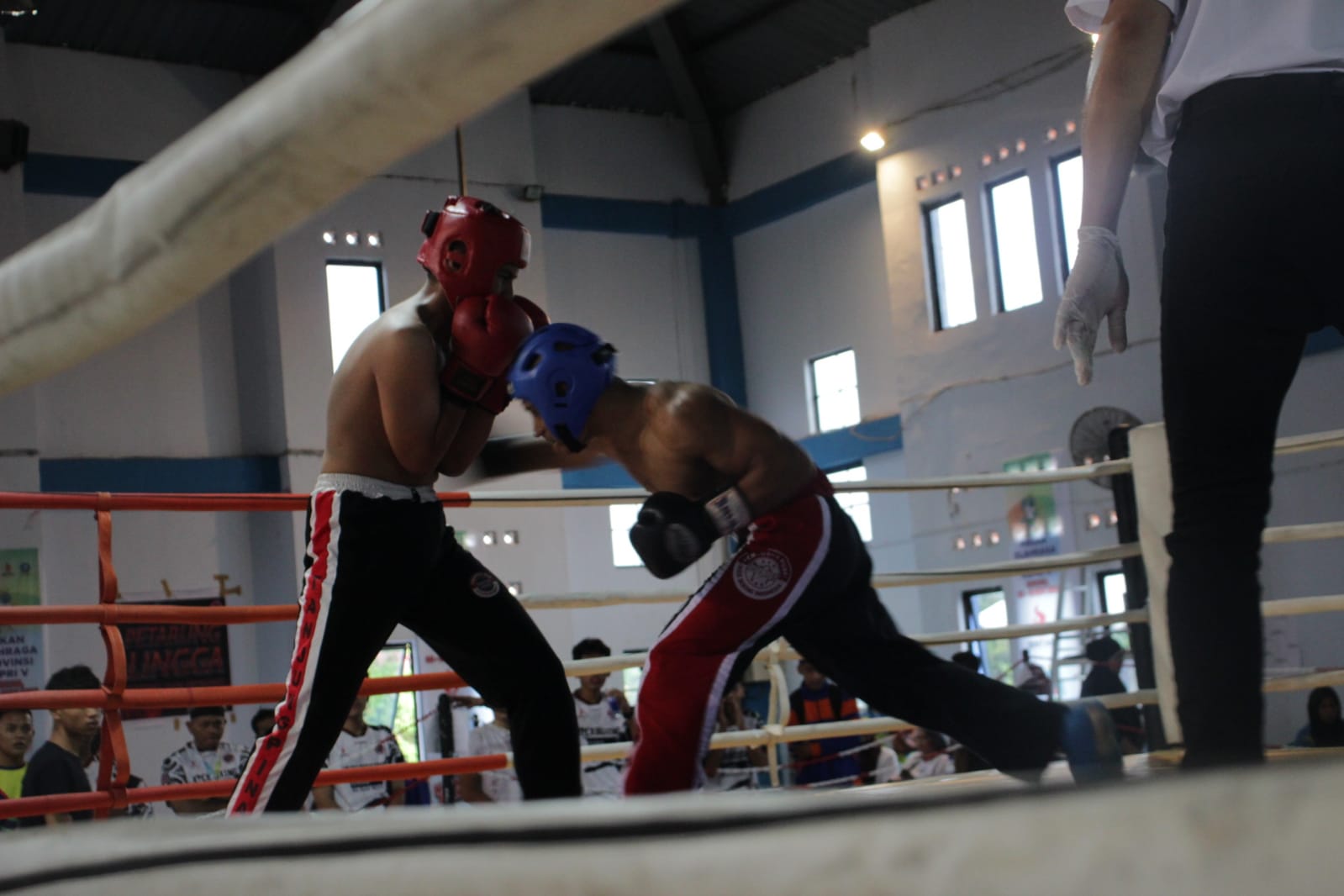 Foto Medali Perak Kick Boxing Tingkat Provinsi